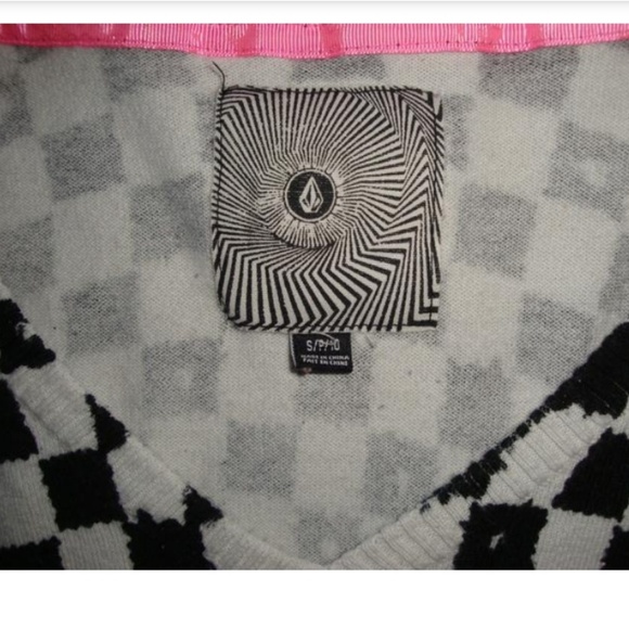 Volcom sweaters - Picture 2 of 6
